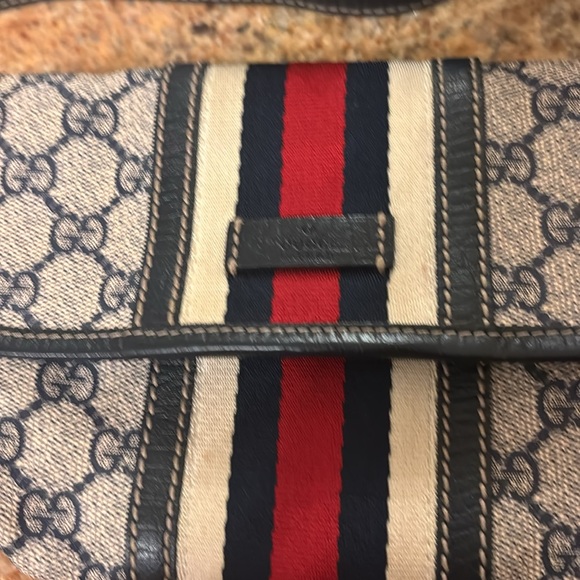 Preowned authentic Vintage Gucci Ophidia Blue Belt Bag. - Picture 7 of 9